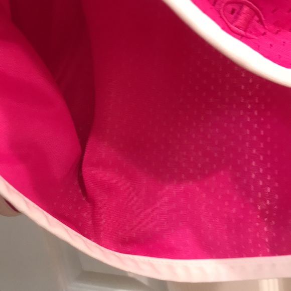 ⚡️FINAL PRICE⚡️ Champion Pink Shorts - Picture 7 of 8